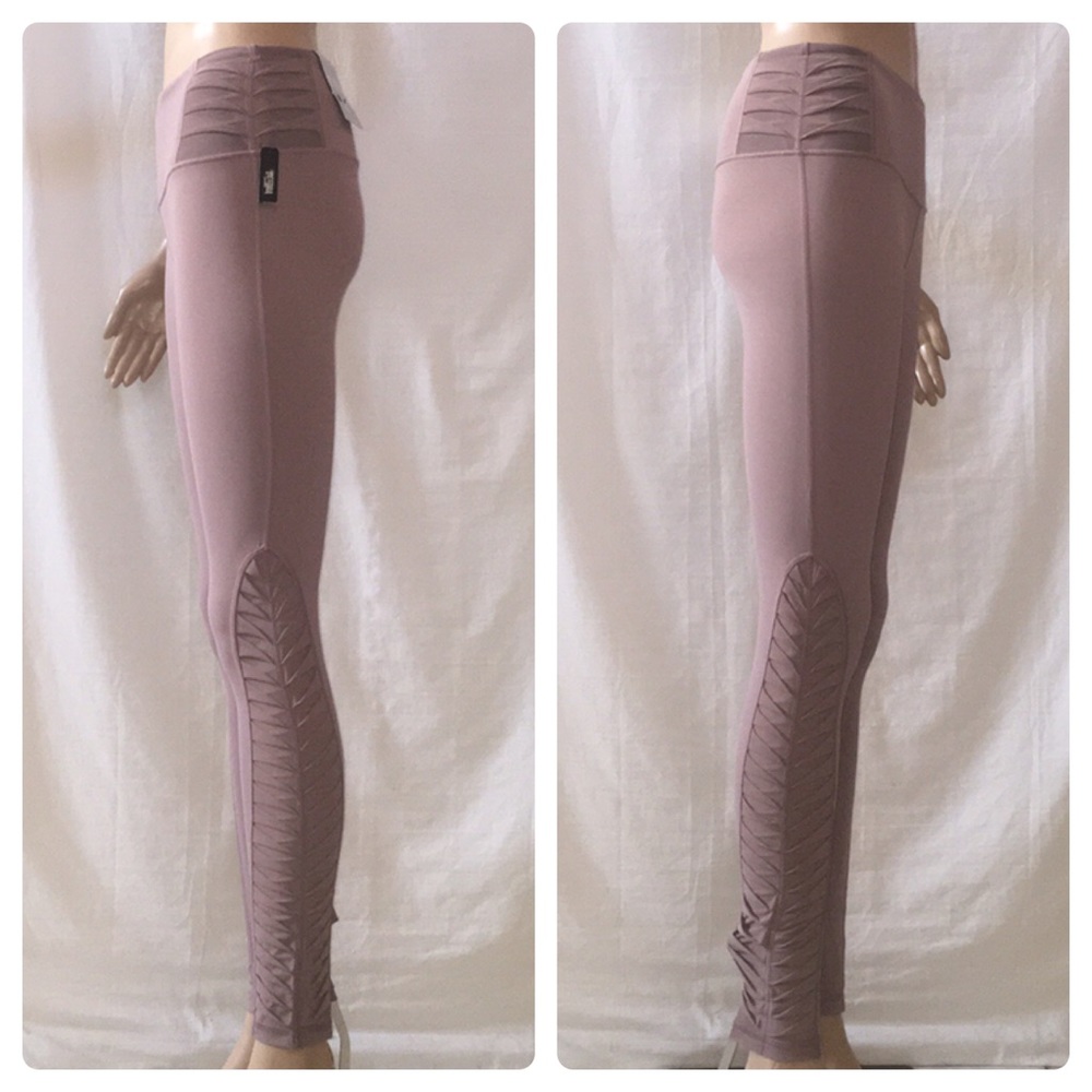 LAST ONE!! New VS VSX Sexy Leggings Knockout Tight - Picture 2 of 5